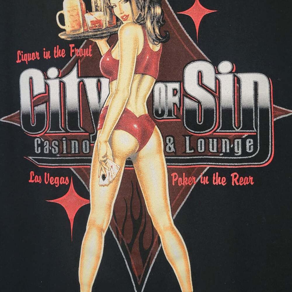 Vintage ODM City of Sin Casino & Lounge Las Vegas Pin Up Girl T-Shirt